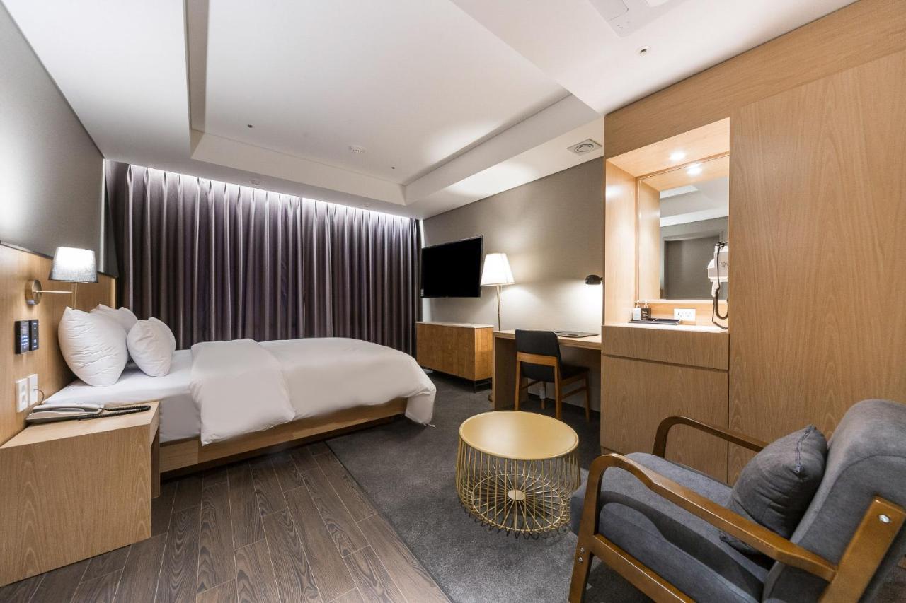 Gwangju Hound Hotel Gwangju Metropolitan City Esterno foto