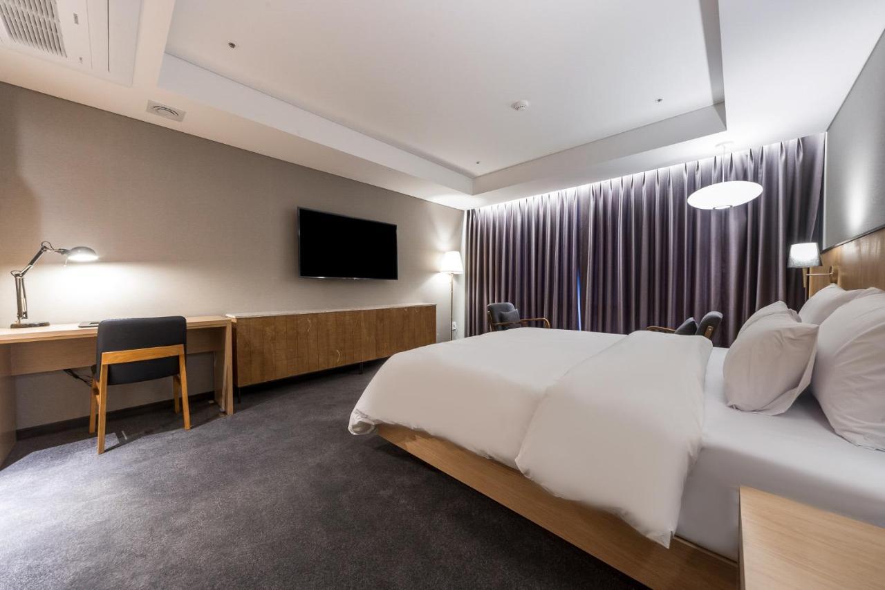 Gwangju Hound Hotel Gwangju Metropolitan City Esterno foto