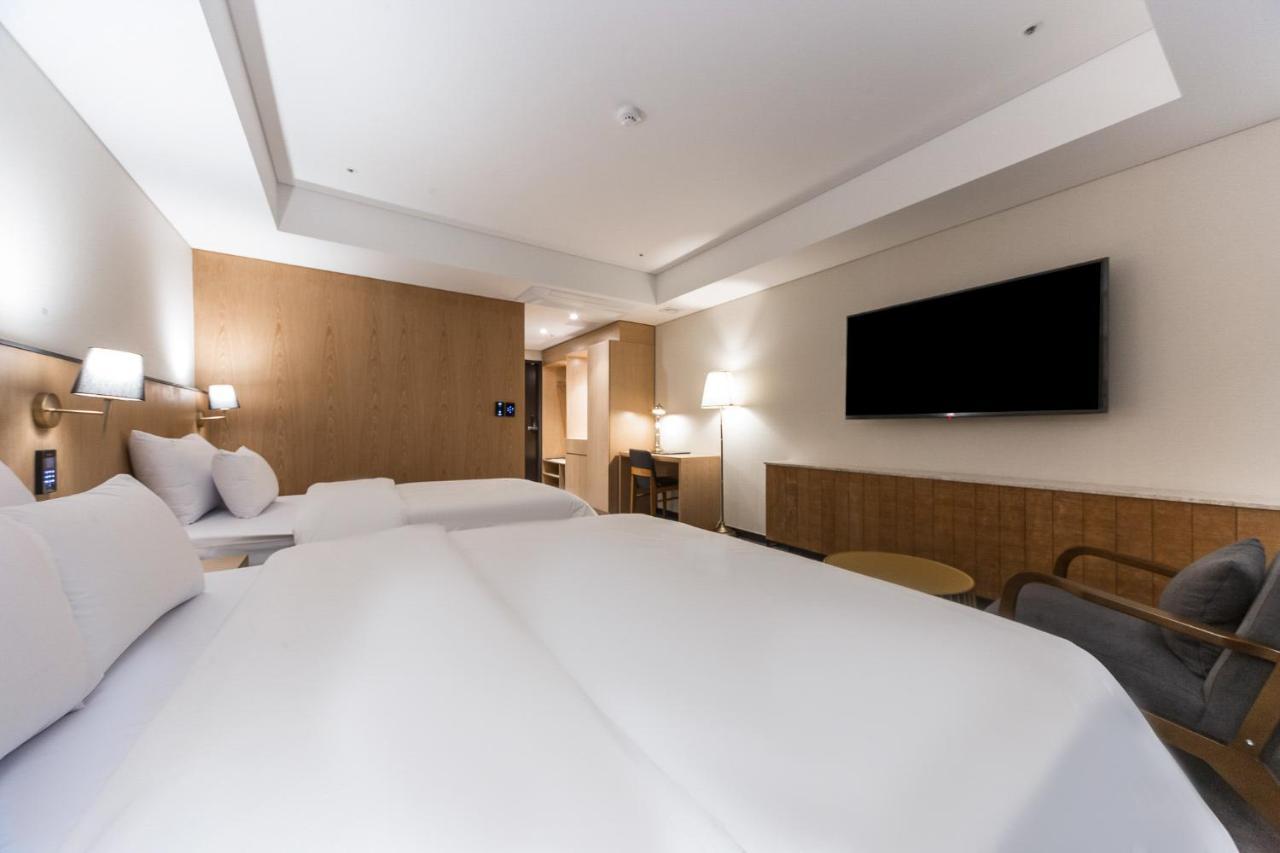 Gwangju Hound Hotel Gwangju Metropolitan City Esterno foto