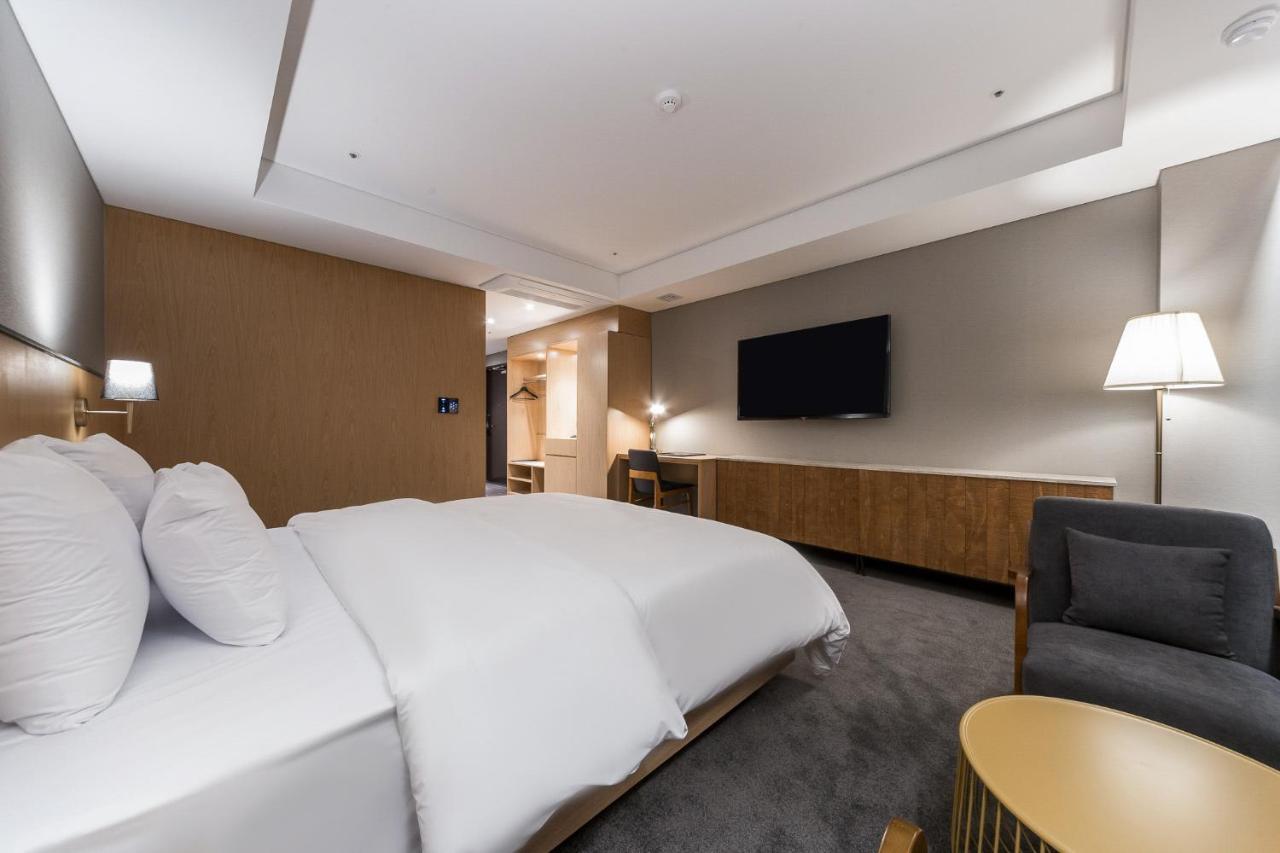 Gwangju Hound Hotel Gwangju Metropolitan City Esterno foto